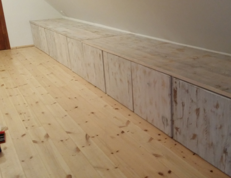 Hosszú komód Hosszú komód