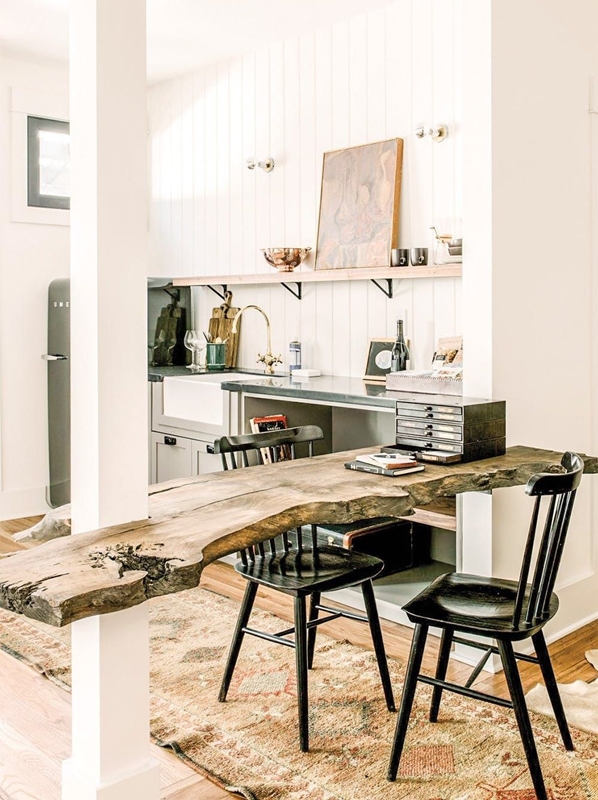 Asztal extra kivitelben Asztal extra kivitelben