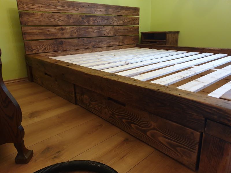 TÁROLÓVAL II. TÁROLÓVAL II.